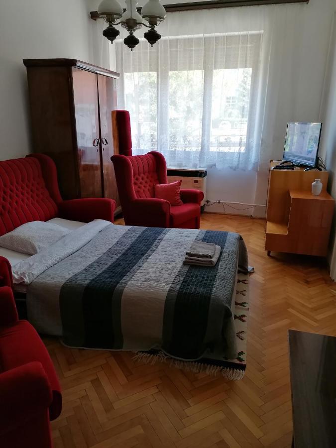 Szatmari Apartman Miskolc Esterno foto