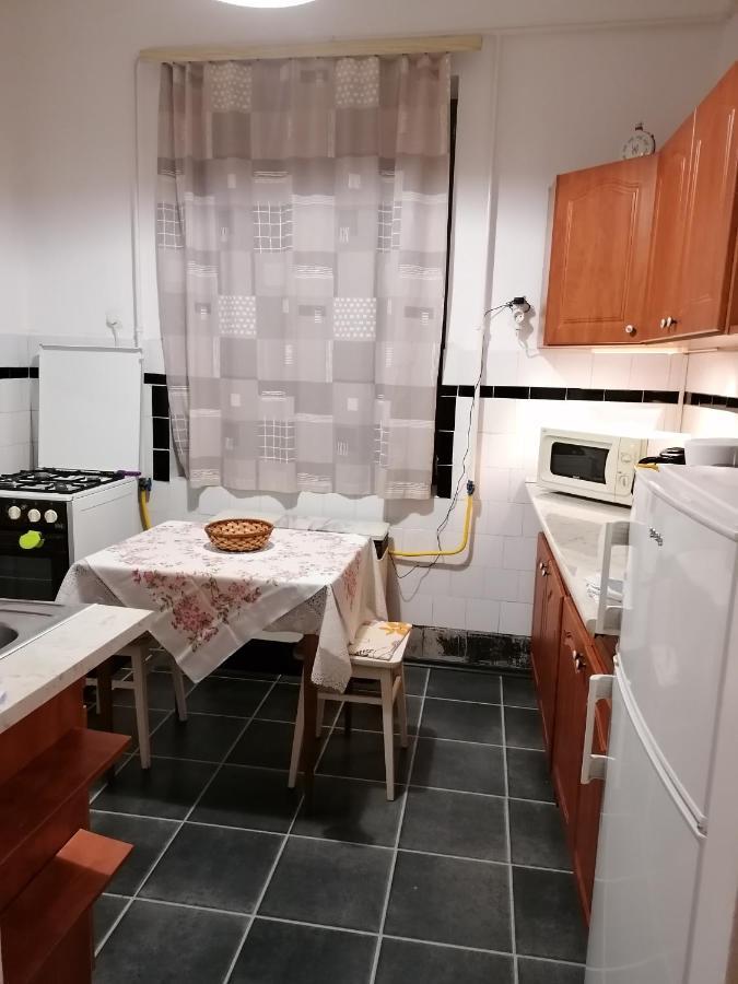 Szatmari Apartman Miskolc Esterno foto